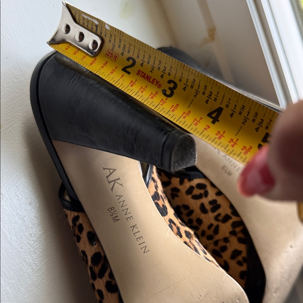 Anne Klein Black and Gold Leopard Heels - Picture 10 of 13